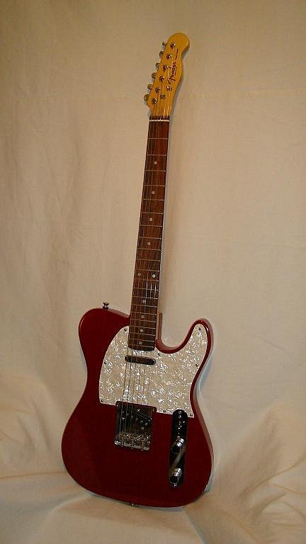 70-guitars-20-072.jpg