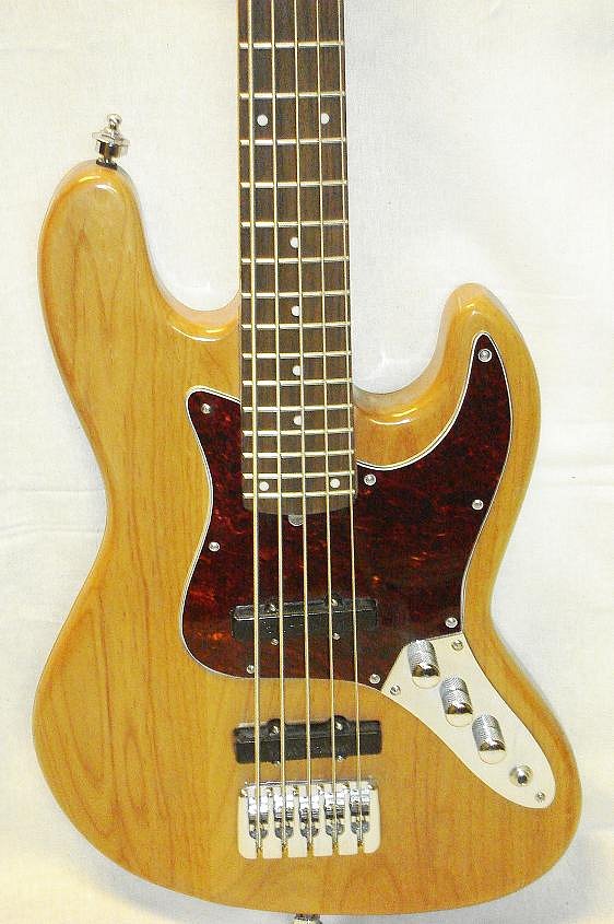 03-HG-Bass-003.jpg